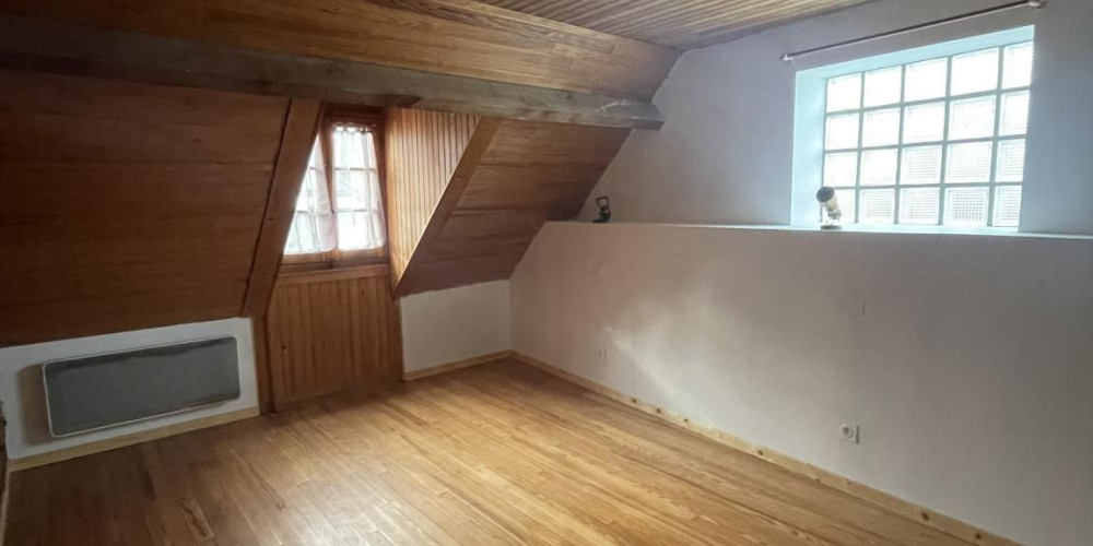 maison à LAU BALAGNAS (65400)